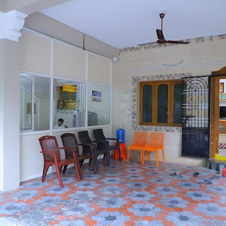 Nanda Mohan Homestay- Luxuries Ac Apartment Close To Alipiri Foothills-Kapila Teertham And Iskcon Temple Tirupati Buitenkant foto