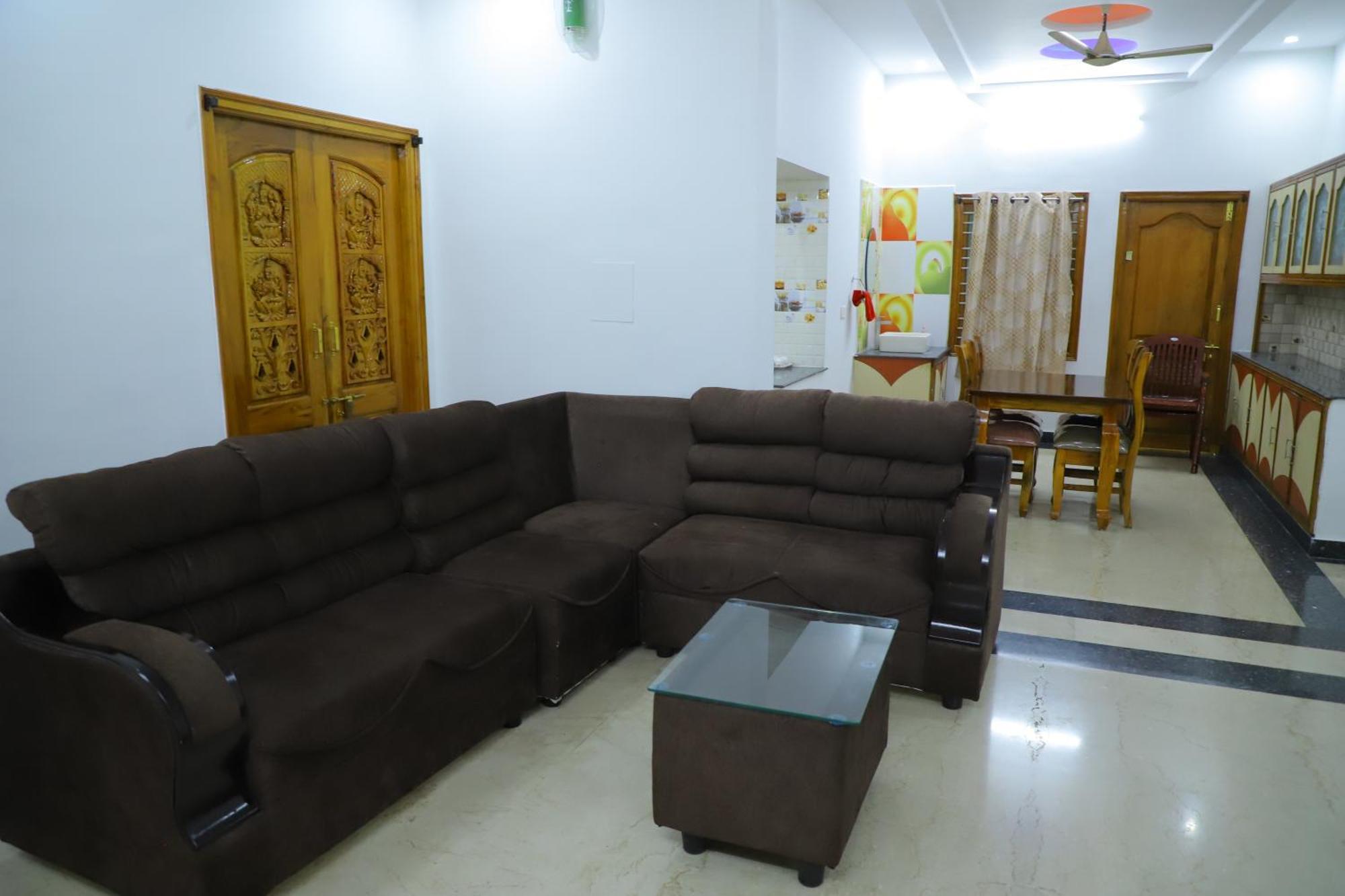 Nanda Mohan Homestay- Luxuries Ac Apartment Close To Alipiri Foothills-Kapila Teertham And Iskcon Temple Tirupati Buitenkant foto