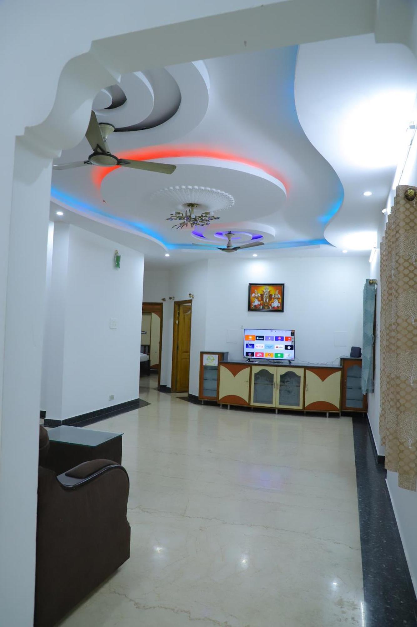 Nanda Mohan Homestay- Luxuries Ac Apartment Close To Alipiri Foothills-Kapila Teertham And Iskcon Temple Tirupati Buitenkant foto