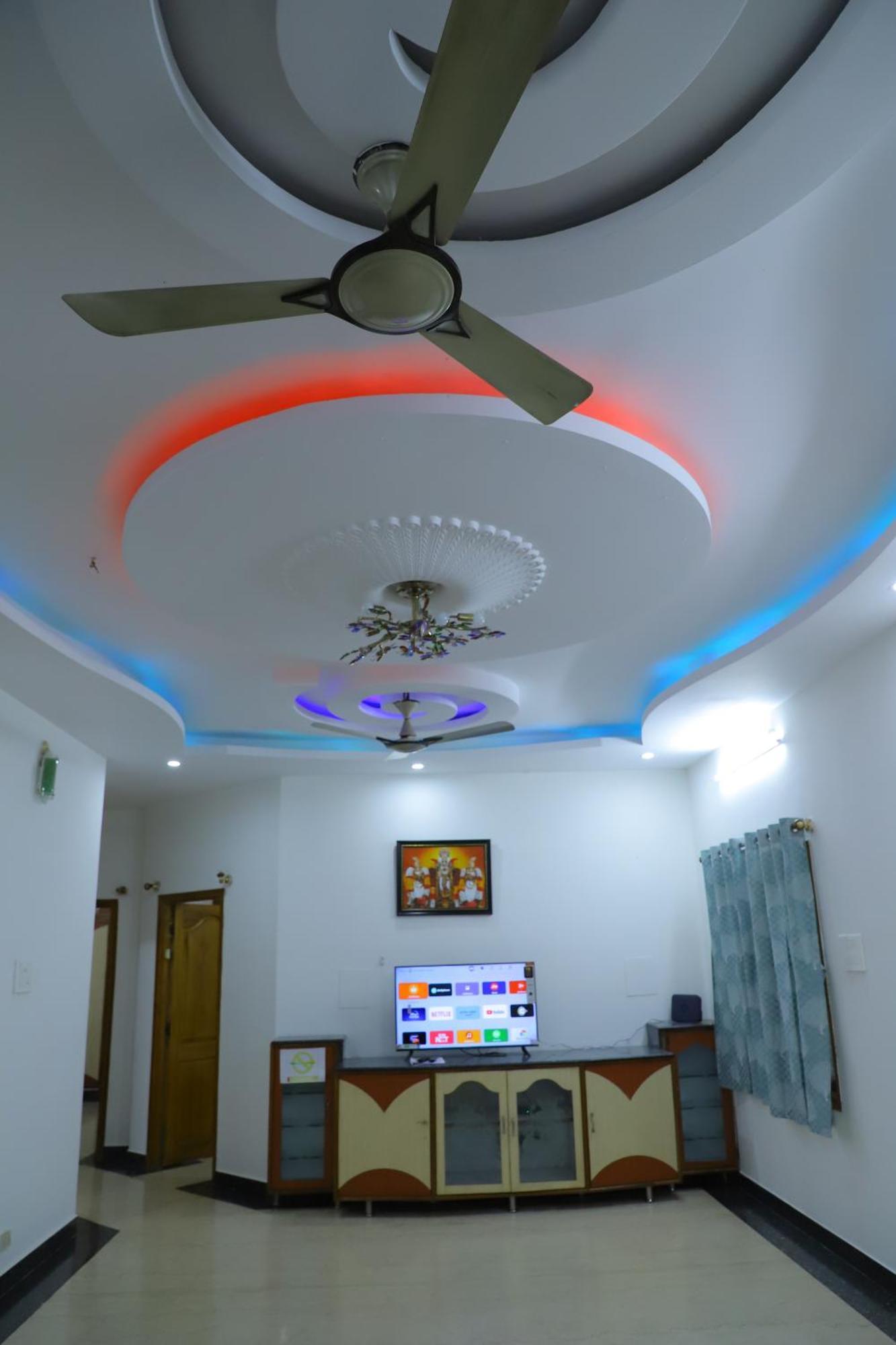 Nanda Mohan Homestay- Luxuries Ac Apartment Close To Alipiri Foothills-Kapila Teertham And Iskcon Temple Tirupati Buitenkant foto