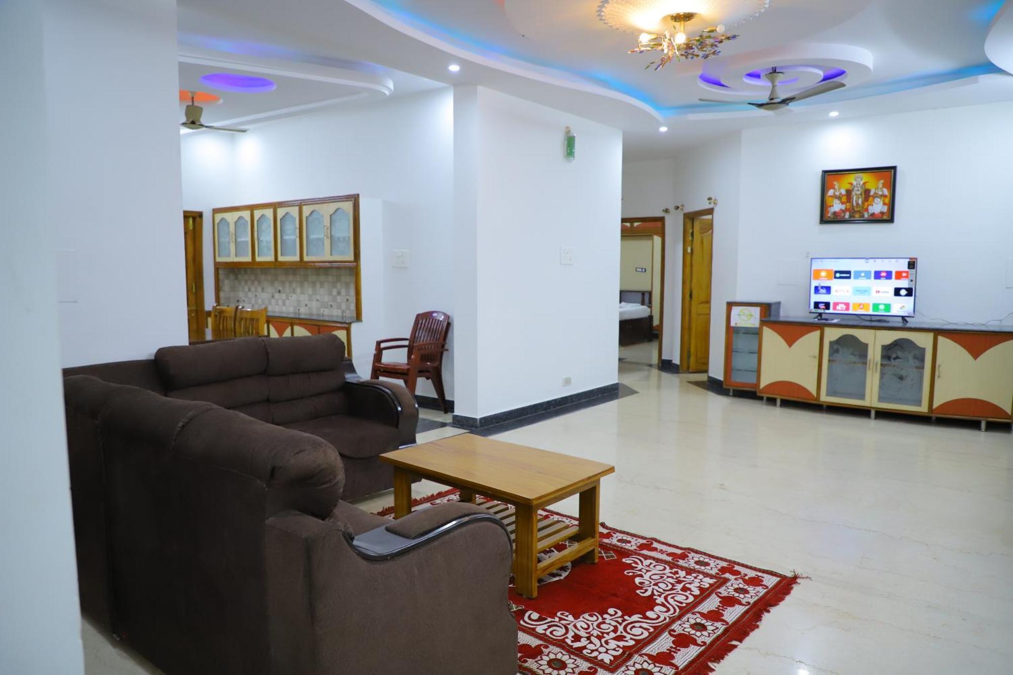 Nanda Mohan Homestay- Luxuries Ac Apartment Close To Alipiri Foothills-Kapila Teertham And Iskcon Temple Tirupati Buitenkant foto