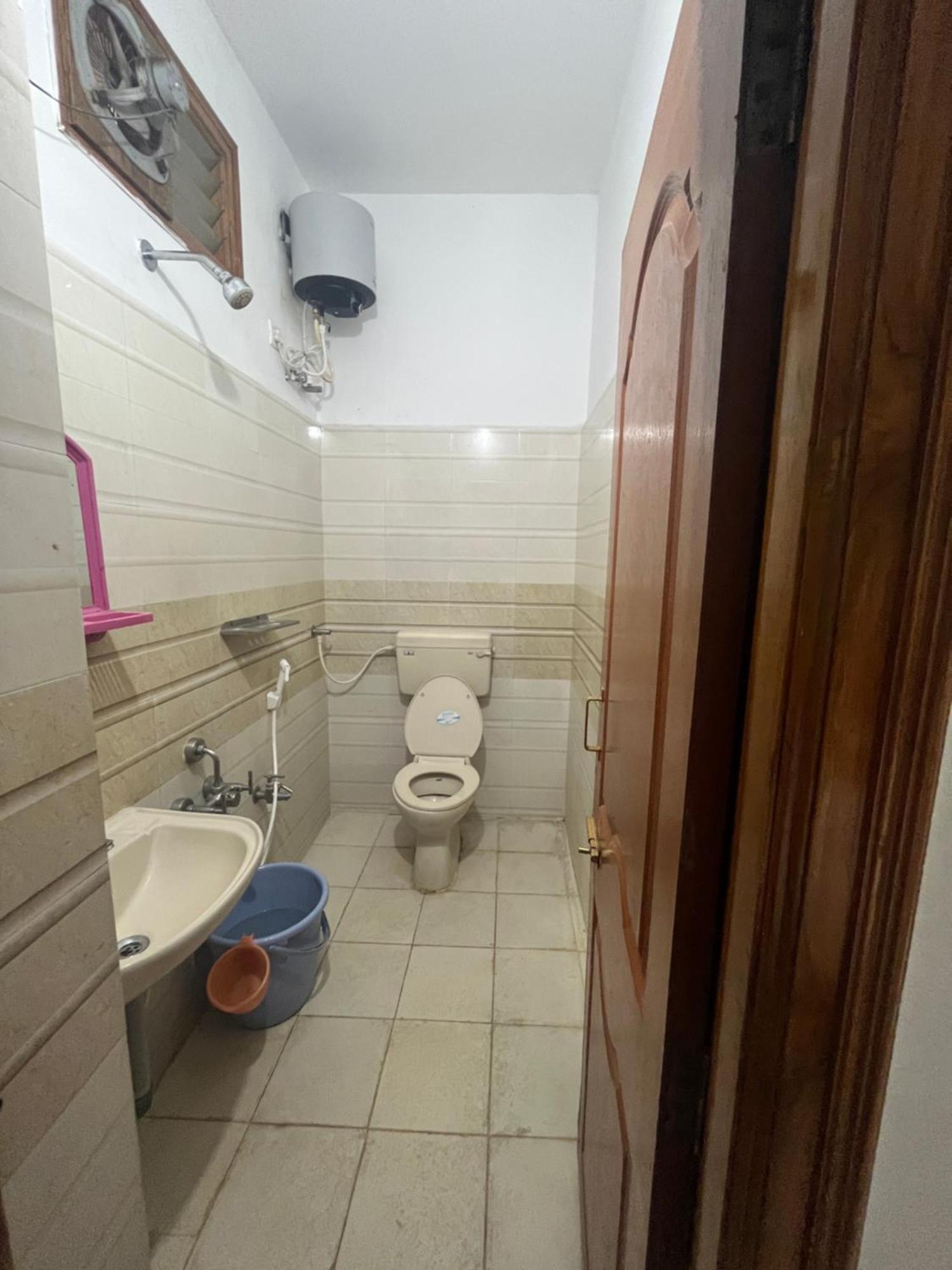 Nanda Mohan Homestay- Luxuries Ac Apartment Close To Alipiri Foothills-Kapila Teertham And Iskcon Temple Tirupati Buitenkant foto